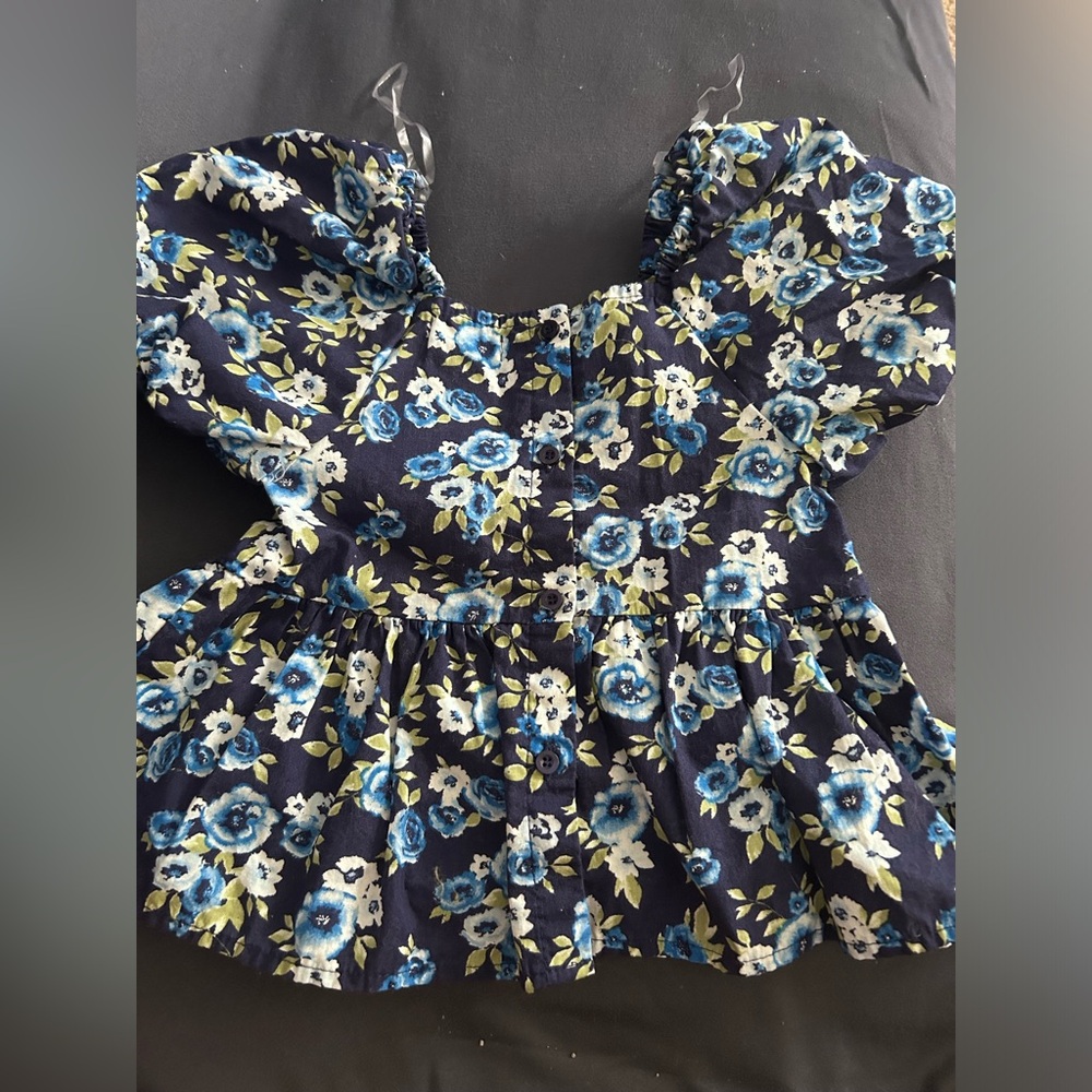Nice top for girls 7-8. Floral blue .